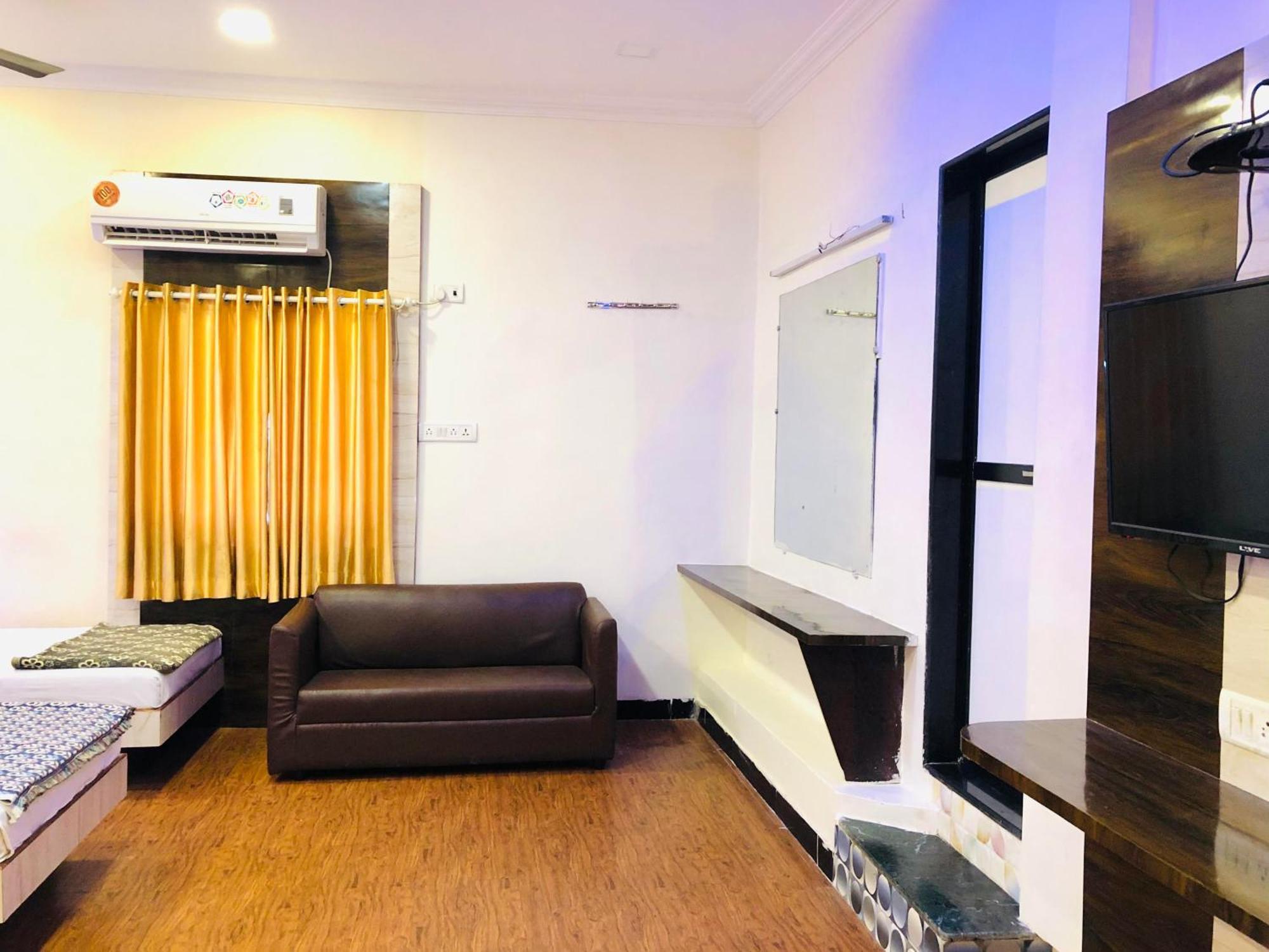 מומביי Hotel Volga 2 מראה חיצוני תמונה